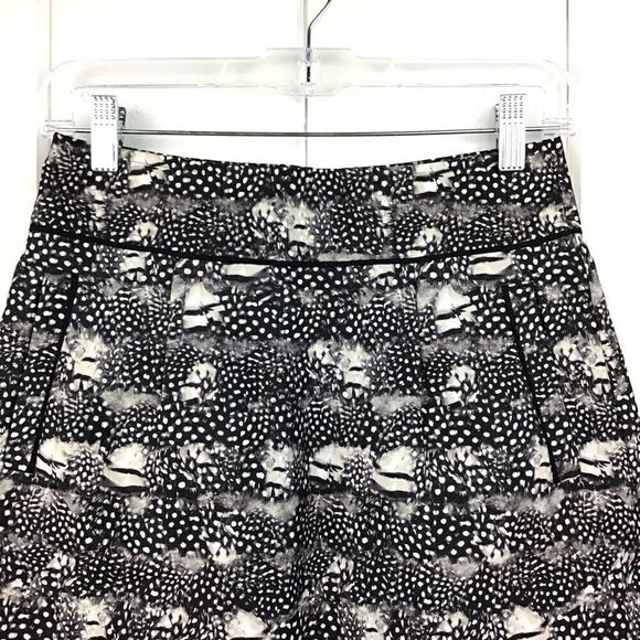 J. Crew Black / White Feather Print Mini Skirt - 0‎ - Picture 5 of 8